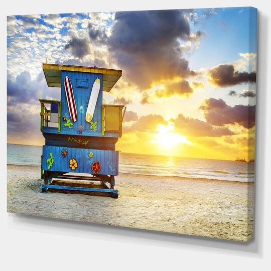 Designart - Miami South Beach Sunrise